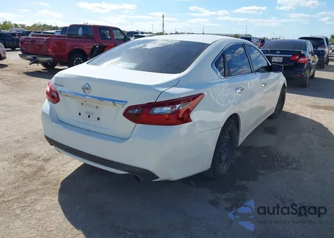 2018 Nissan Altima 2.5 Sr из США, поврежденный, VIN 1N4AL3AP1JC291980
